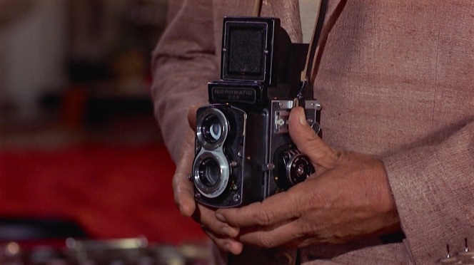 Matt Helm's Richomatic 225 gives a whole new meaning to the term "photo shoot".